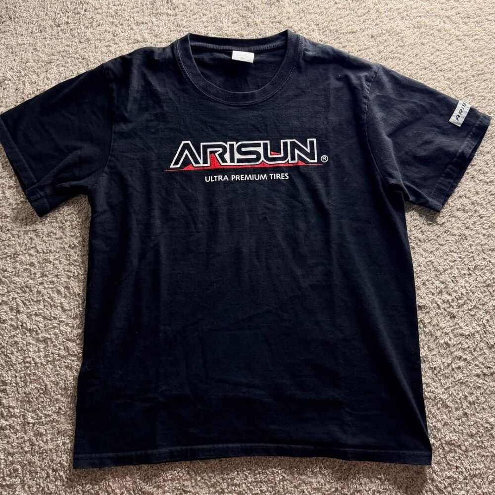 Aritzia Men's Black and Navy T-shirt